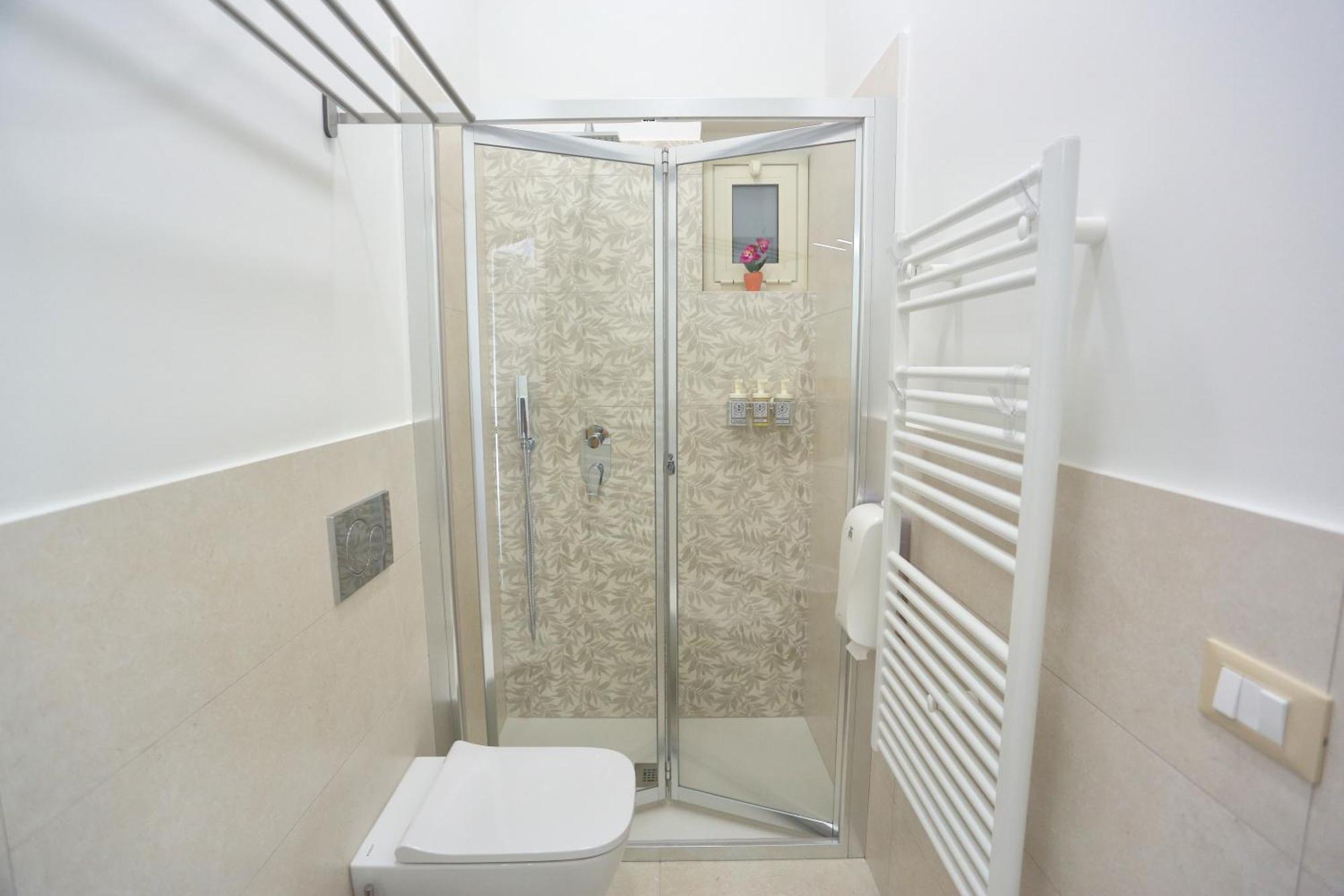 Theos Holidays Apartments Giardini Naxos Ngoại thất bức ảnh